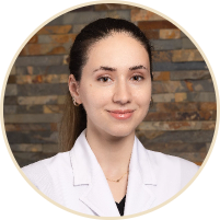 Dre Linda Attar — Chirurgienne dentiste